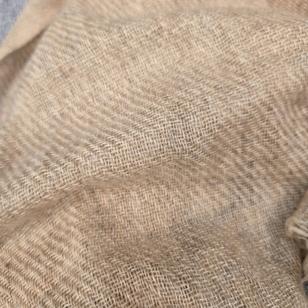 100% Cashmere Scarf Wrap Shawl Beige Camel Oversized Handloomed Nepal 80" Soft - Picture 5 of 7